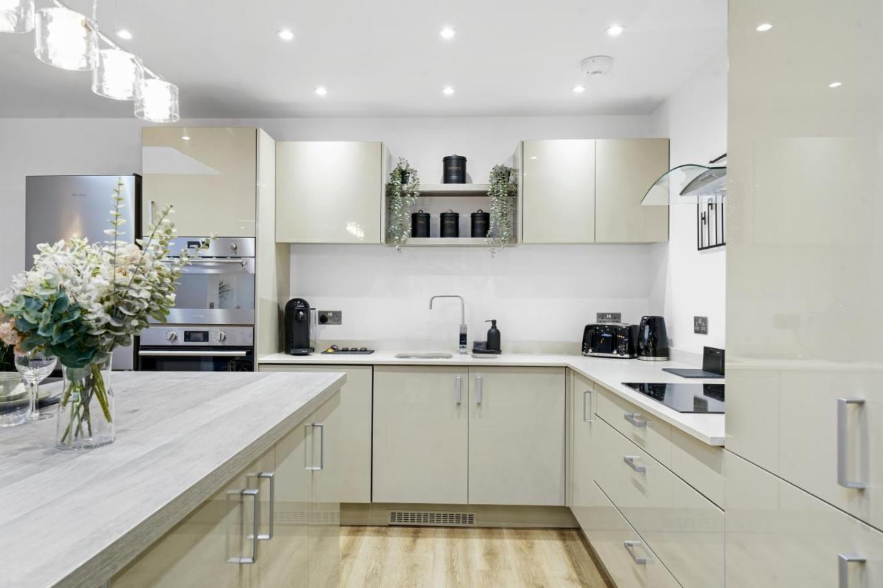 Modern Bungalow In Maidstone Sleeps 5 With Free Parking المظهر الخارجي الصورة